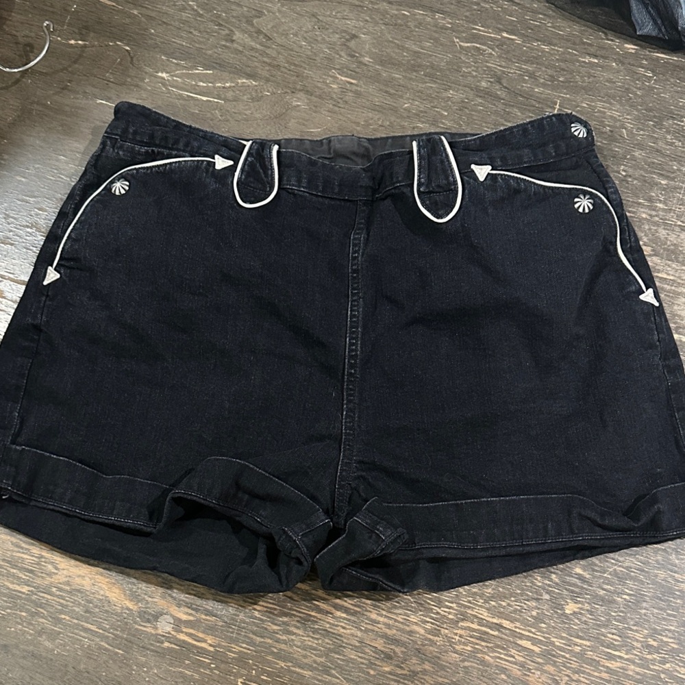 Ralph Lauren Double RL Black Denim Shorts with White Trim size..32